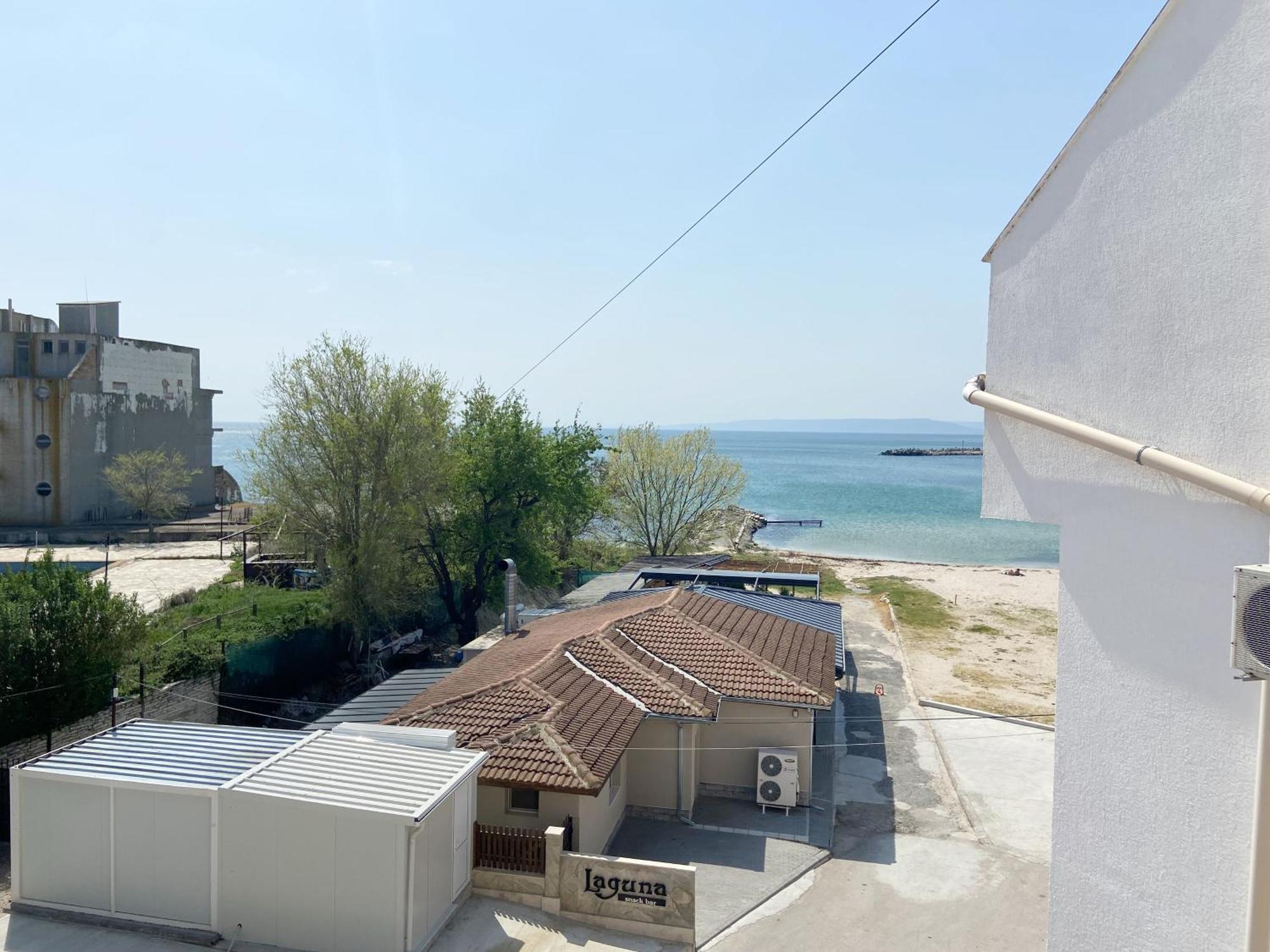 First Line On The Beach Cosy Sea Paradise Apartments Καβάρνα Εξωτερικό φωτογραφία