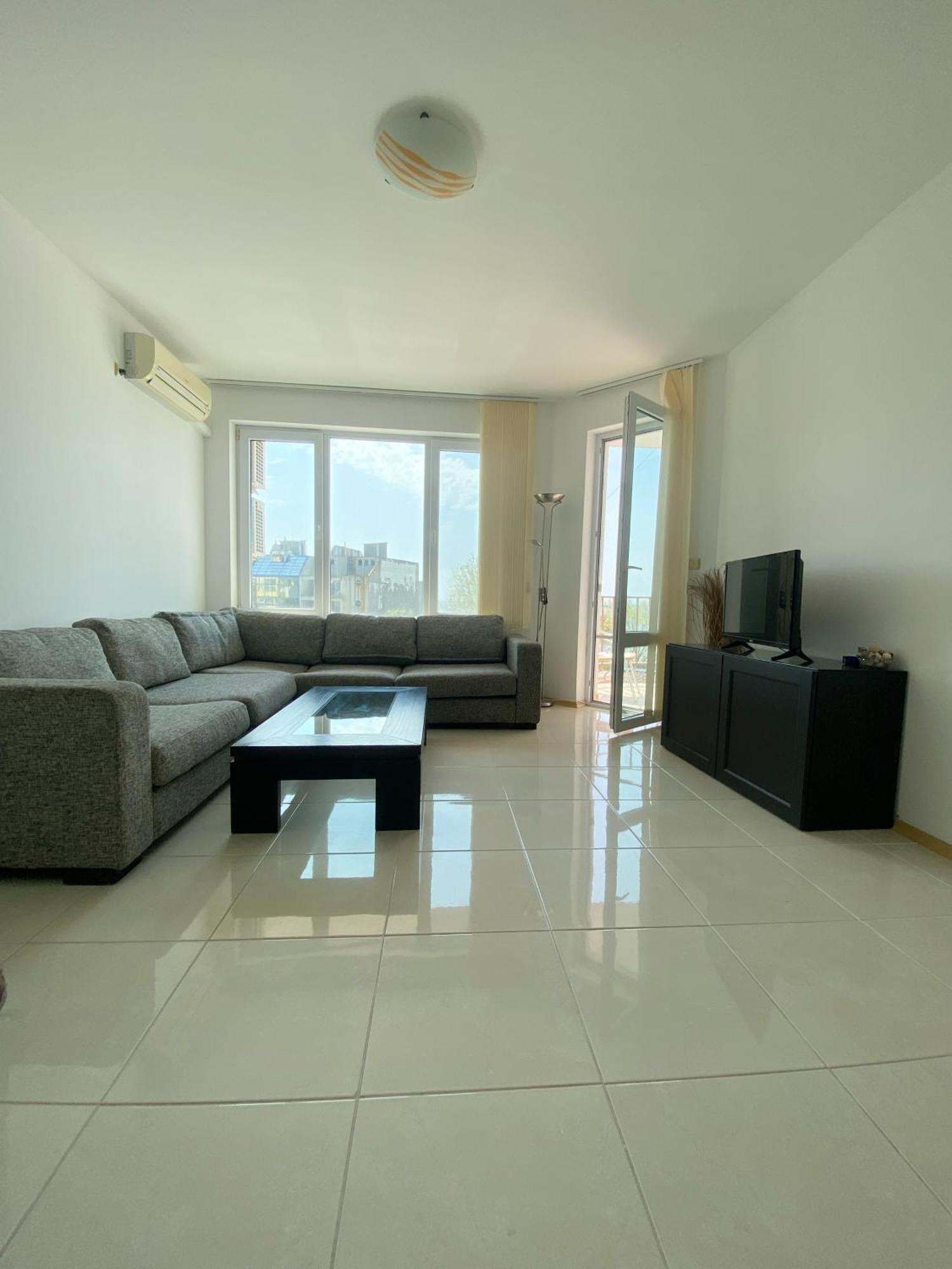 First Line On The Beach Cosy Sea Paradise Apartments Καβάρνα Εξωτερικό φωτογραφία