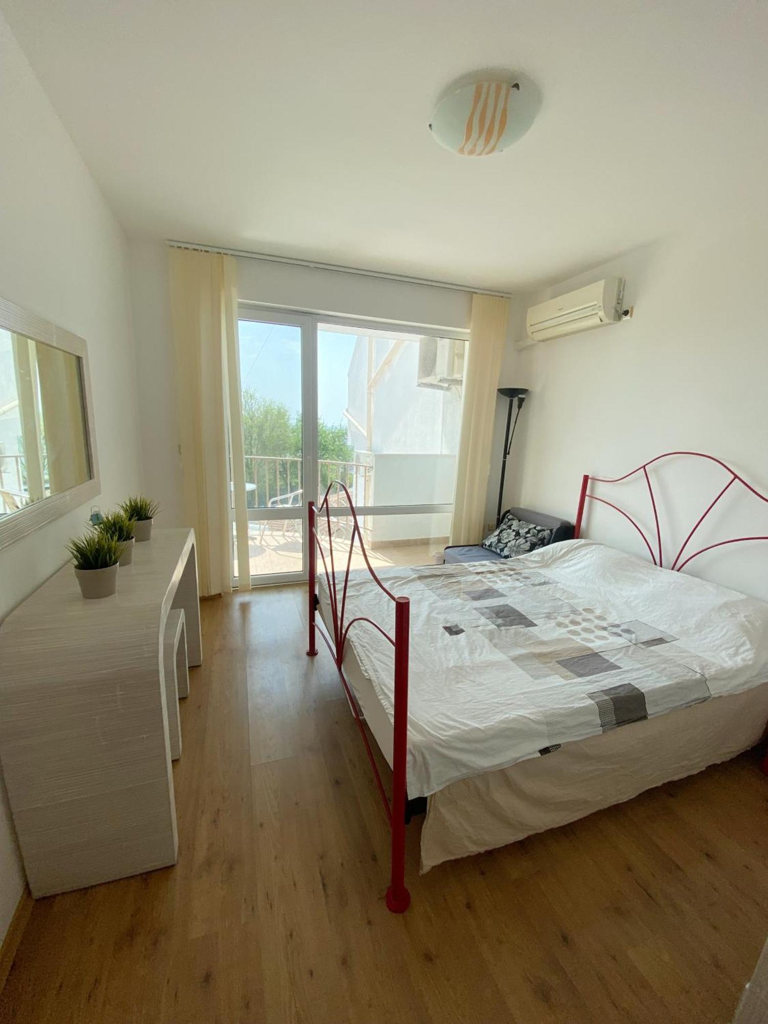 First Line On The Beach Cosy Sea Paradise Apartments Καβάρνα Εξωτερικό φωτογραφία